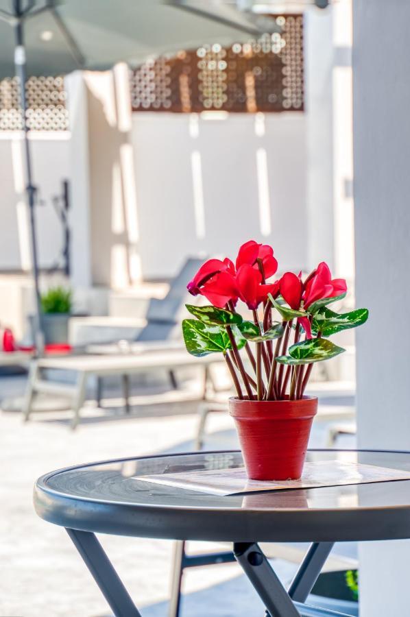 Antesia Coral Bay Resort By Ezoria Villas - Adults Only Exteriör bild